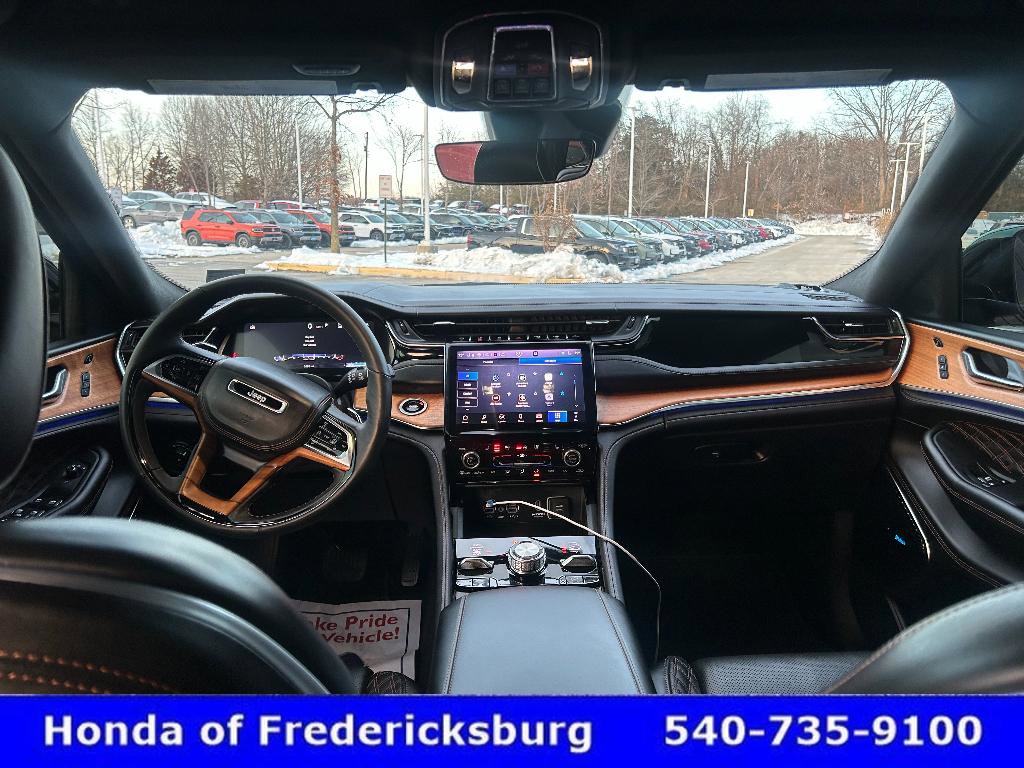 Used 2025 Jeep Grand Cherokee L Summit image 47