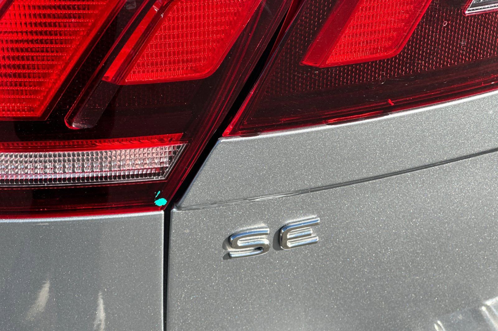 Certified 2023 Volkswagen Tiguan SE image 28