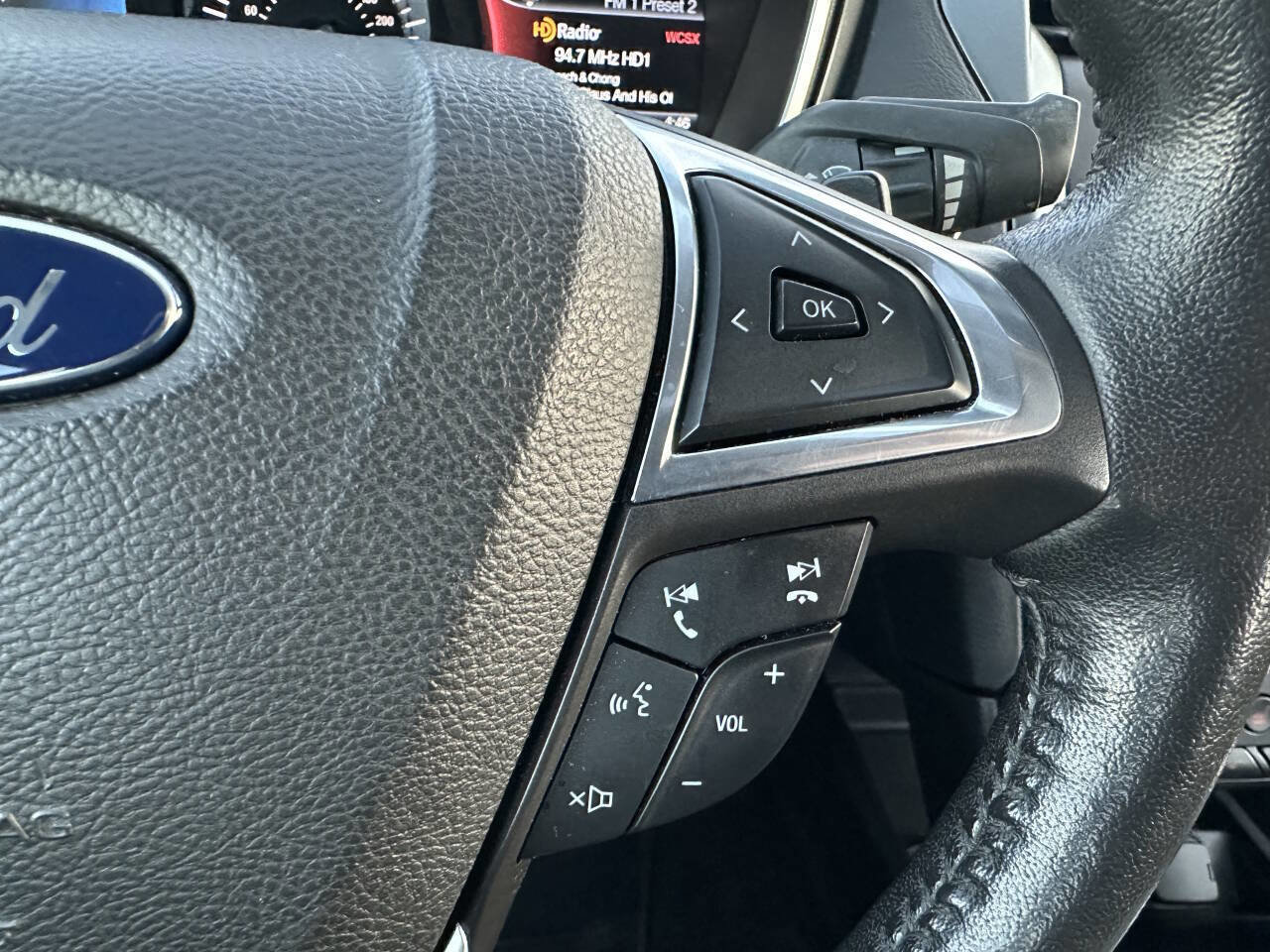 Used 2016 Ford Fusion Titanium image 26