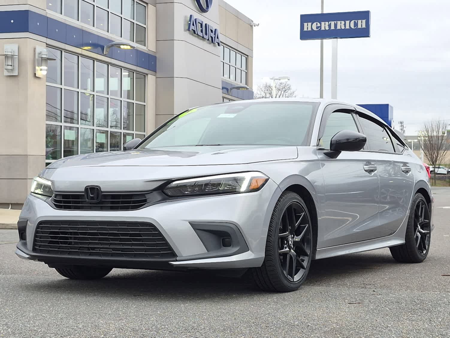 Used 2024 Honda Civic Sport image 1