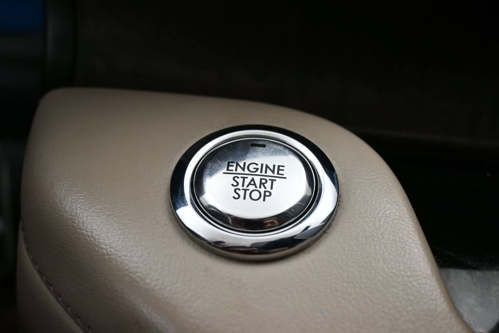 Used 2021 Lincoln Aviator Grand Touring w/ Equipment Group 302A AWD/4WD image 16
