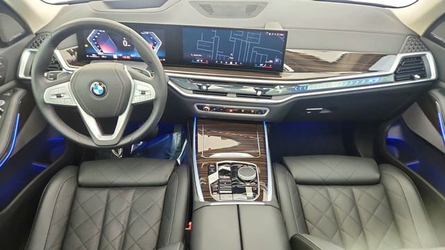 Used 2026 BMW X7 xDrive40i image 94