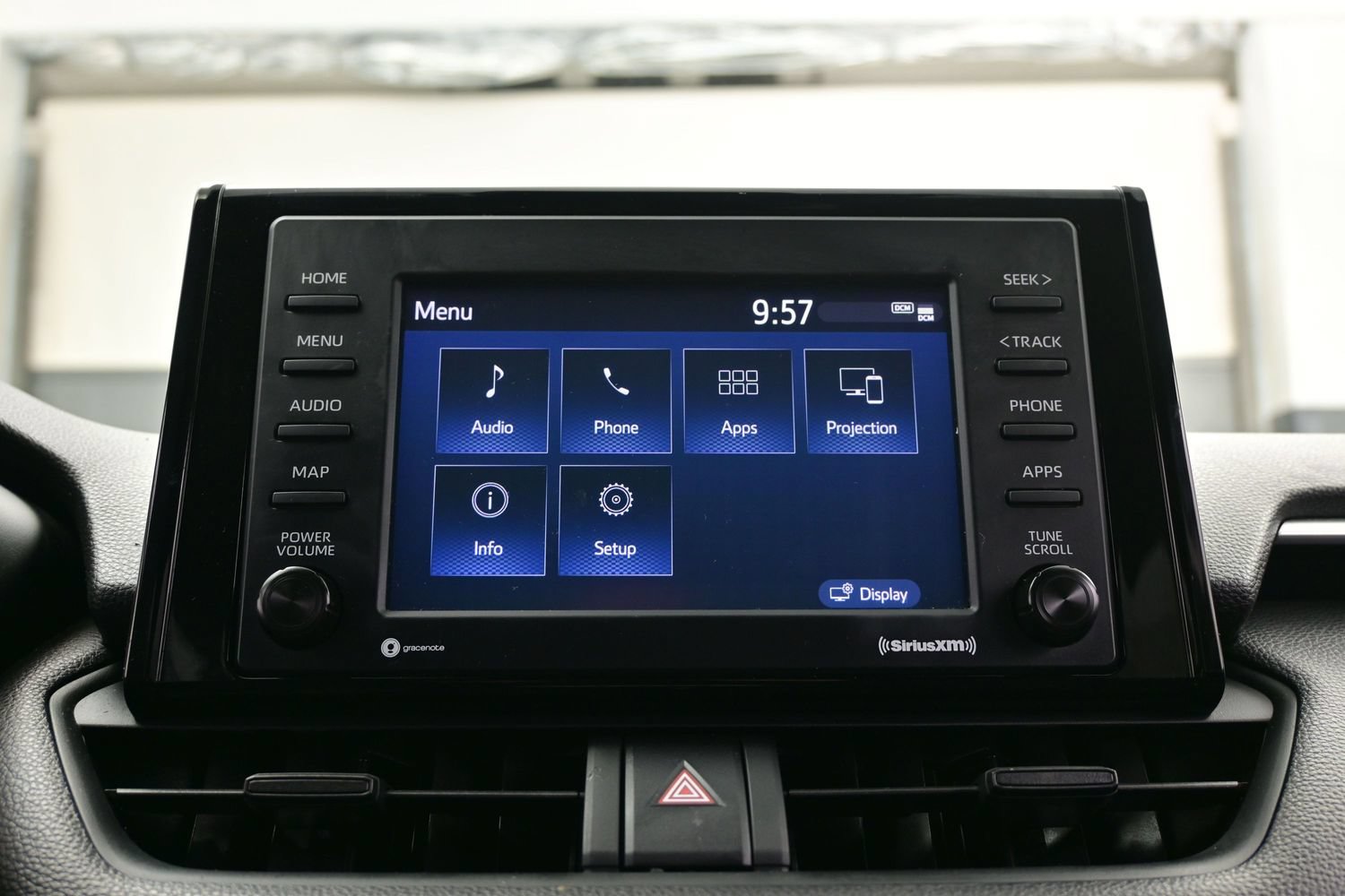 Used 2020 Toyota RAV4 XLE w/ XLE Grade Weather Package AWD/4WD image 18