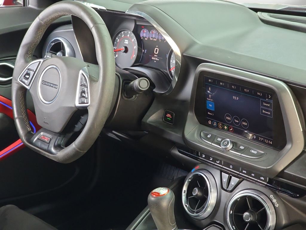 Used 2019 Chevrolet Camaro SS image 19