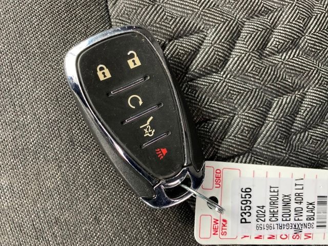Used 2024 Chevrolet Equinox LT image 23