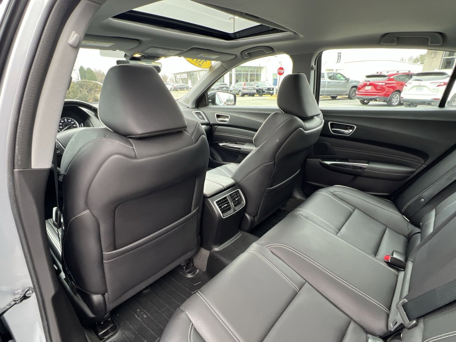 Used 2018 Acura TLX V6 SH-AWD w/ Technology Pkg image 27