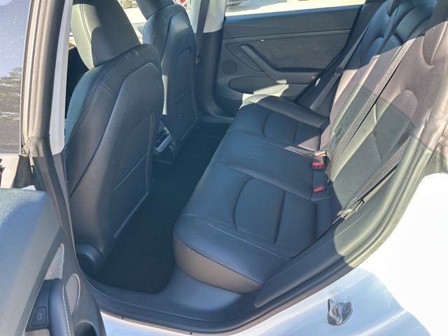 Used 2023 Tesla Model 3 Standard Range image 6