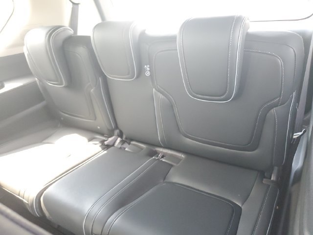 New 2027 INFINITI QX80 Luxe w/ Cargo Package AWD/4WD image 16