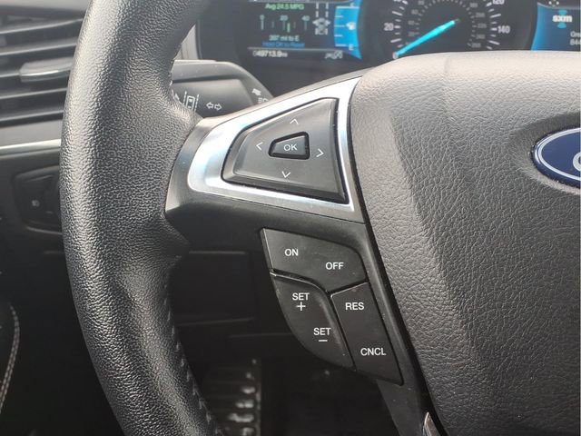 Used 2024 Ford Edge Titanium image 14