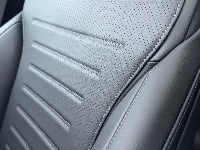 New 2026 Mercedes-Benz GLC 300 4MATIC image 19