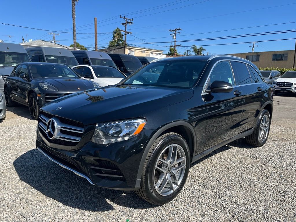 Used 2019 Mercedes-Benz GLC 300 w/ AMG Line image 1