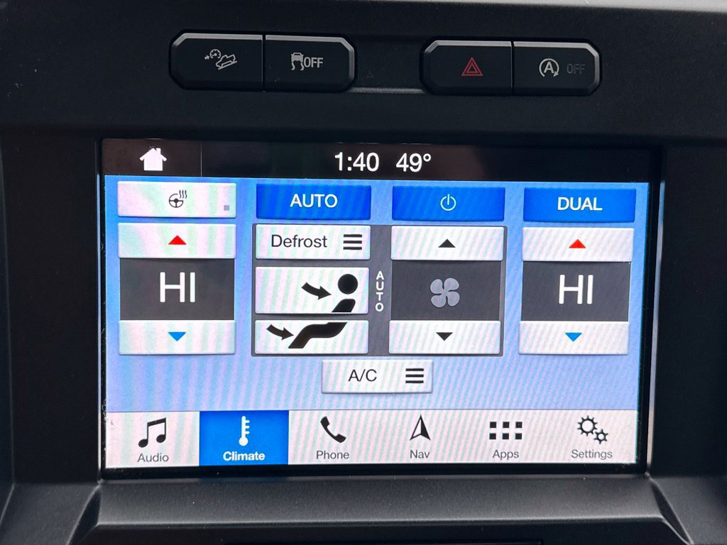 Used 2018 Ford F150 Lariat w/ Equipment Group 502A Luxury AWD/4WD image 14