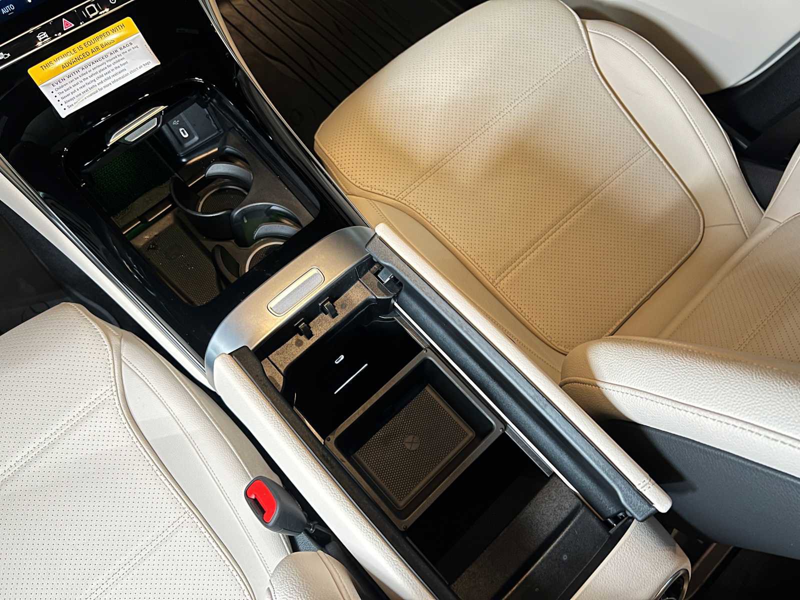Certified 2026 Mercedes-Benz GLC 300 4MATIC image 34