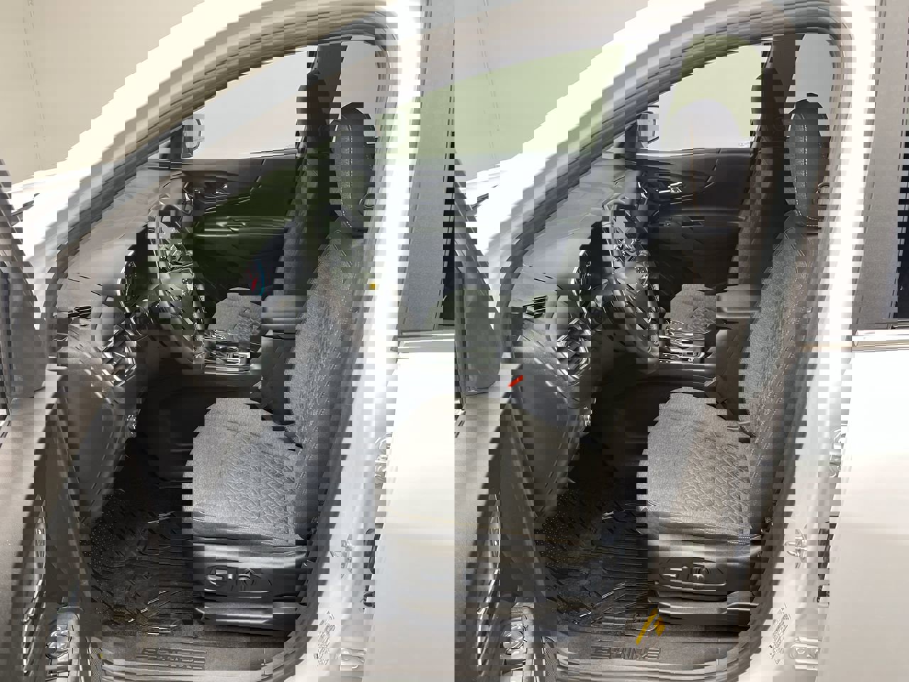 Certified 2022 Chevrolet Equinox LT image 3