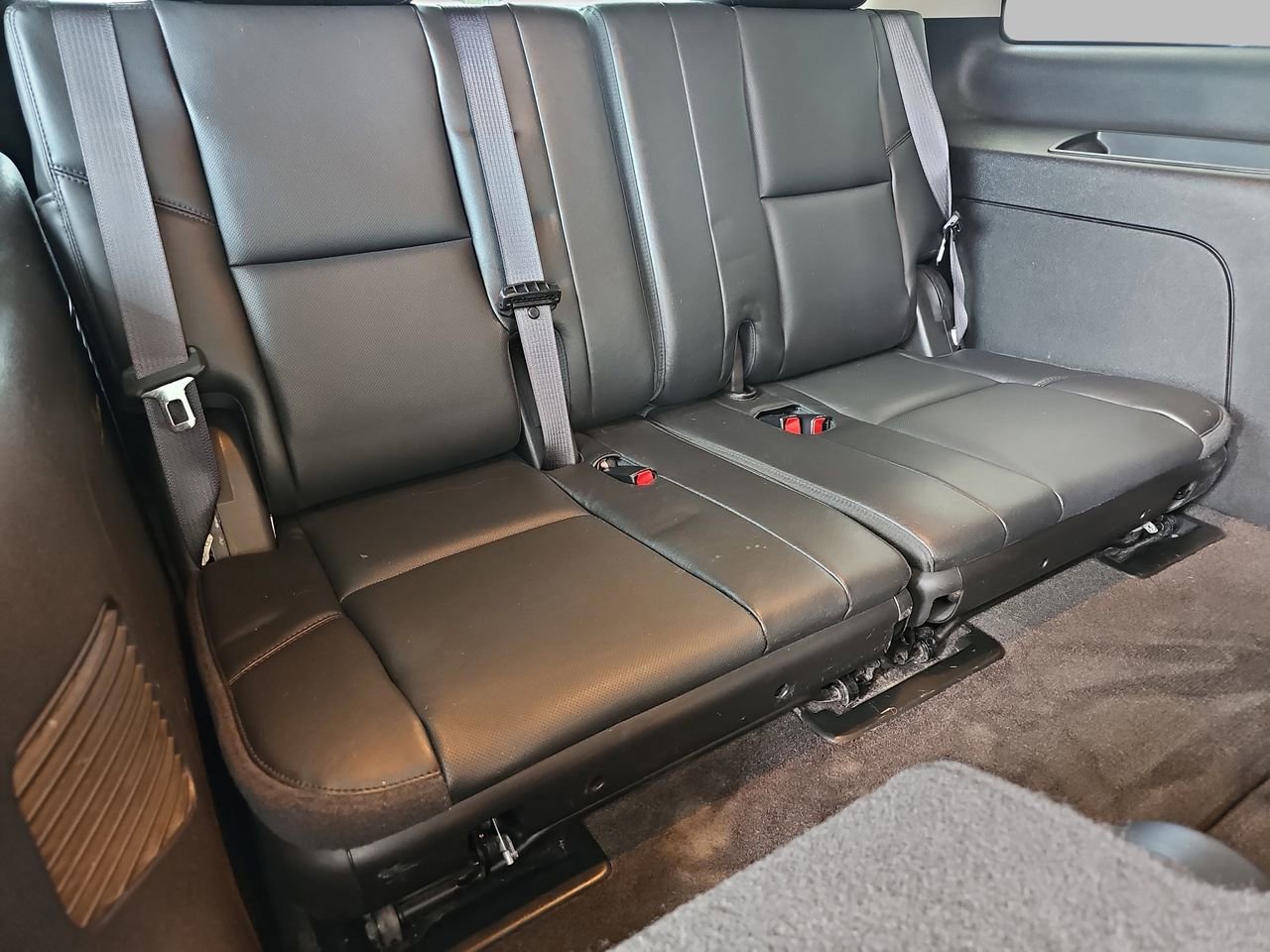 Used 2012 Chevrolet Tahoe LTZ AWD/4WD image 15
