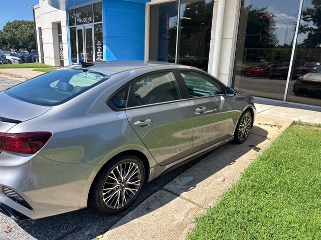Used 2023 Kia Forte GT-Line w/ GT-Line Technology Package FWD image 23