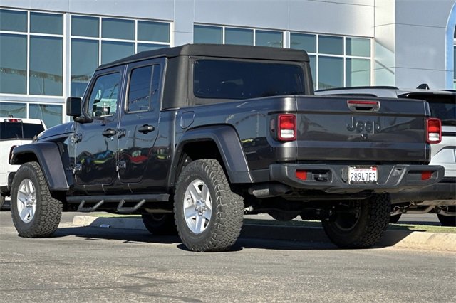 Certified 2021 Jeep Gladiator Sport image 9