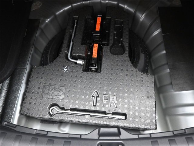 New 2025 Nissan Kicks Play S image 29