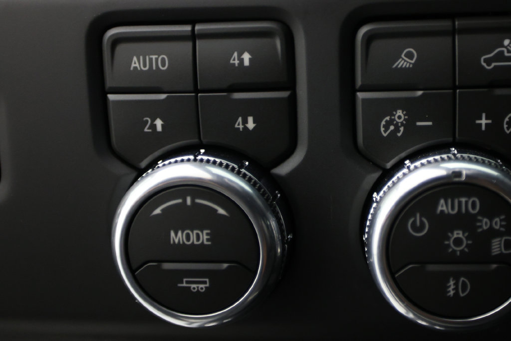 Used 2026 GMC Sierra 1500 AT4X AWD/4WD image 25