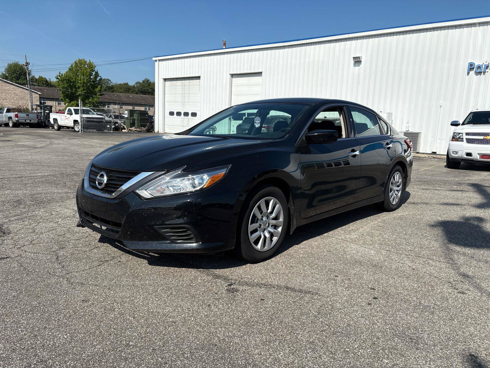 Used 2018 Nissan Altima 2.5 S w/ S Convenience Package FWD image 1