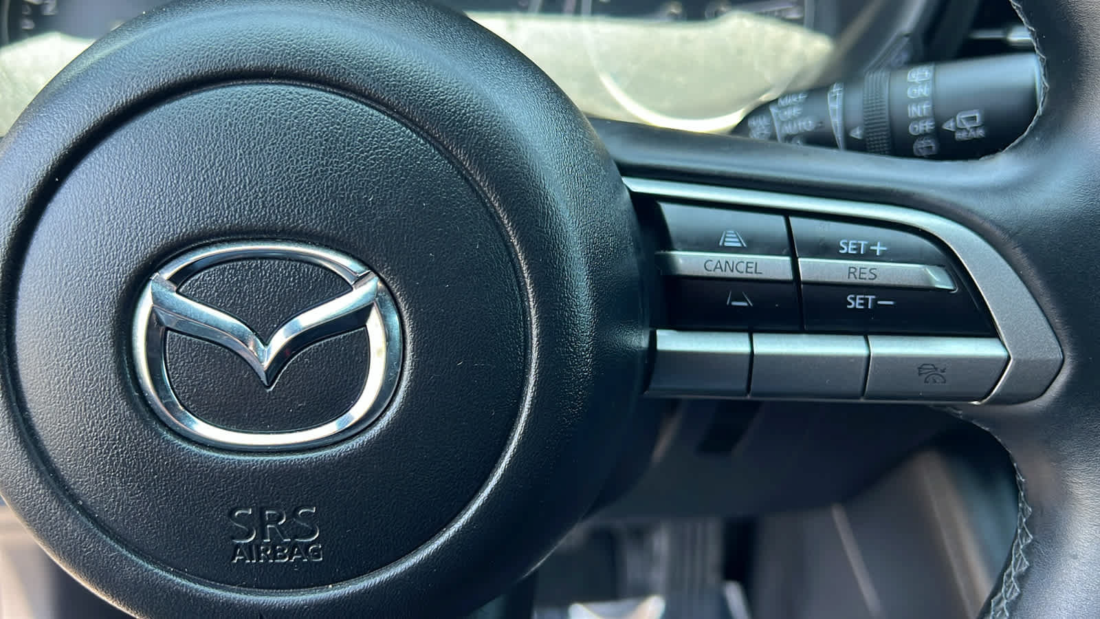 Used 2022 MAZDA MAZDA3 s FWD image 19