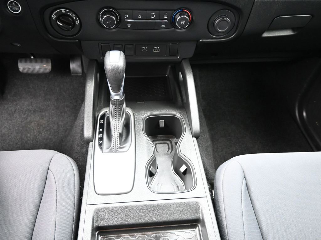 Used 2023 Nissan Frontier S w/ Tow Package image 14