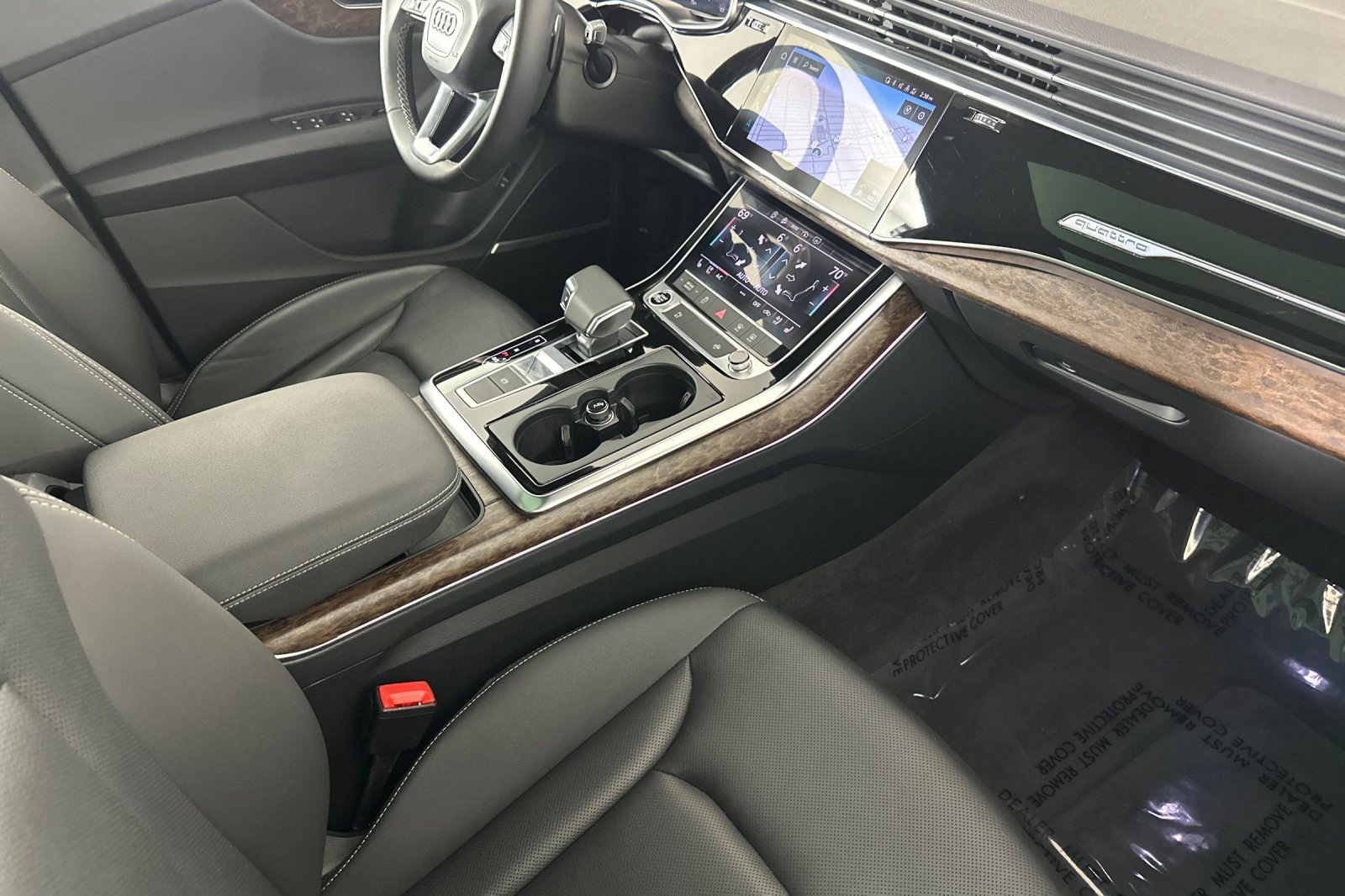 Used 2022 Audi Q8 Premium Plus w/ Premium Plus Package image 15