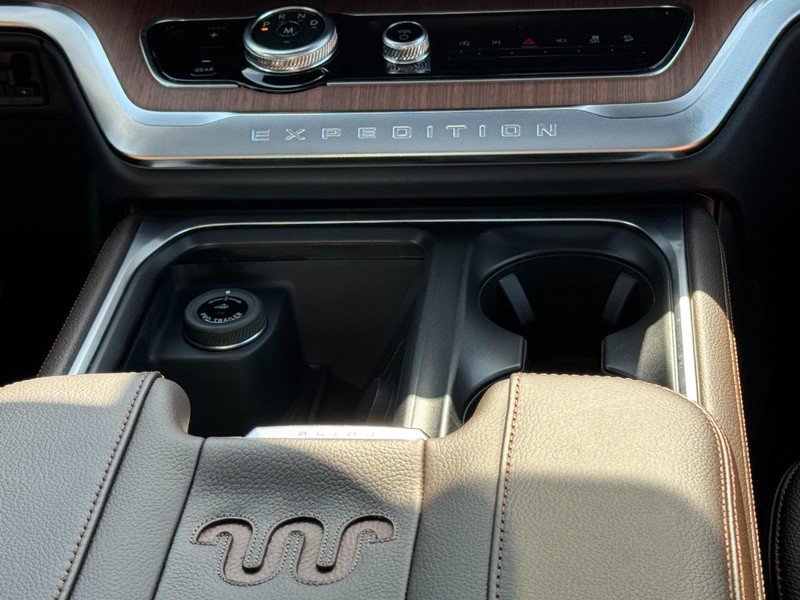 New 2027 Ford Expedition Max King Ranch AWD/4WD image 10