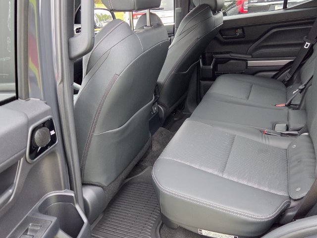 Used 2026 Toyota 4Runner TRD Off-Road Premium AWD/4WD image 7
