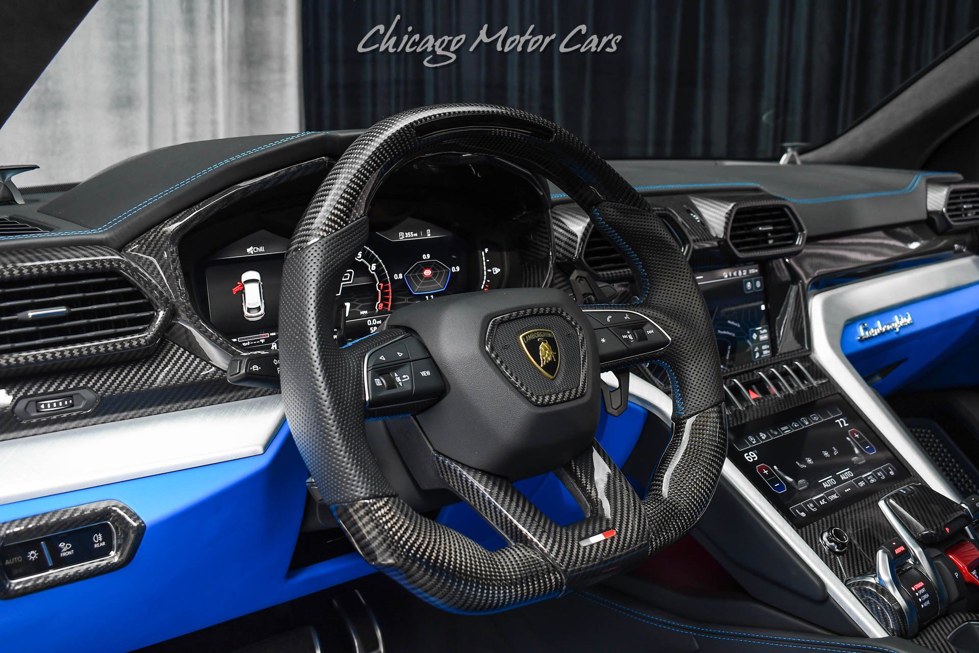 Used 2022 Lamborghini Urus image 9