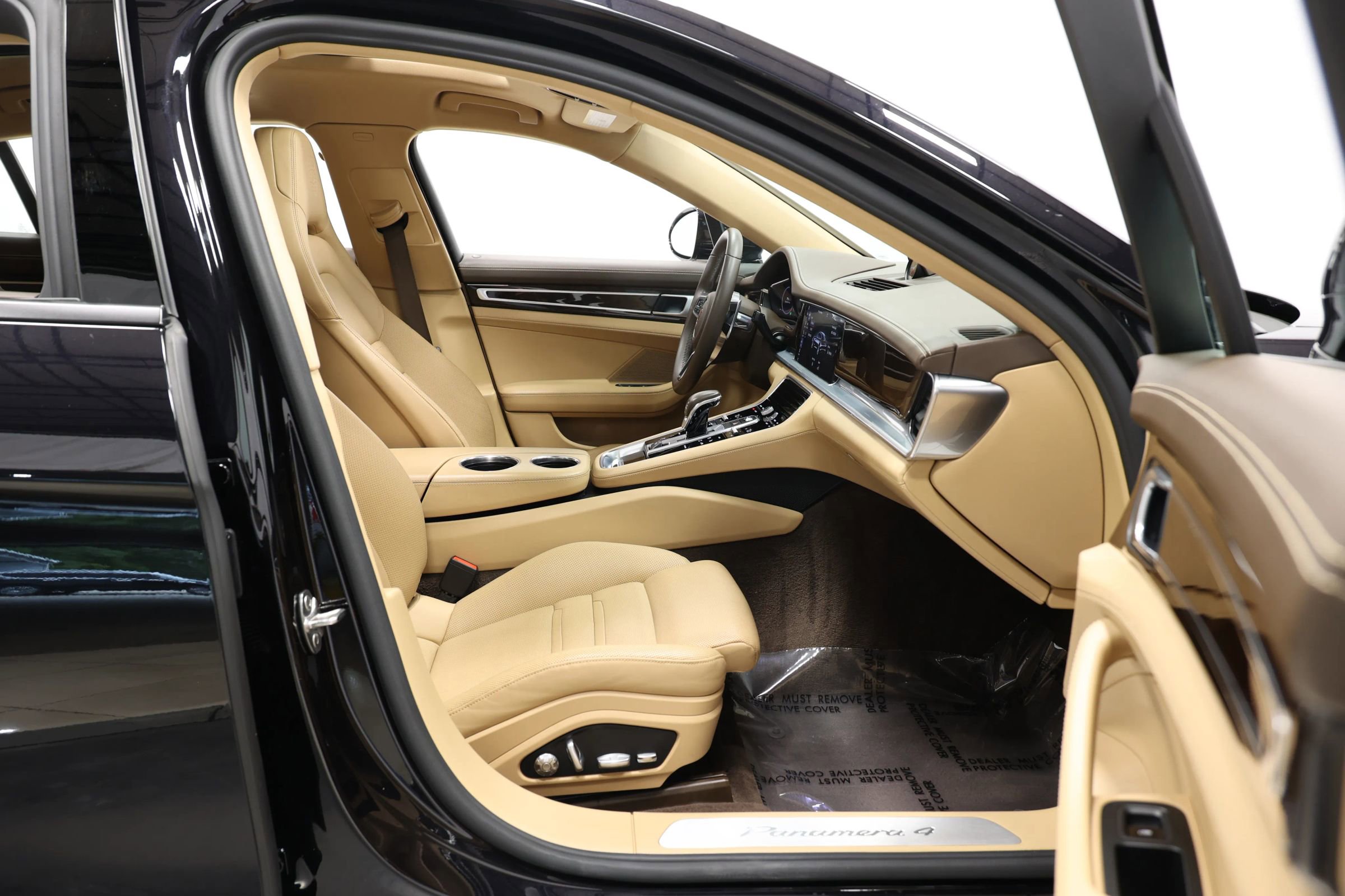 Used 2018 Porsche Panamera 4 Executive w/ Dark Walnut Interior Package image 95