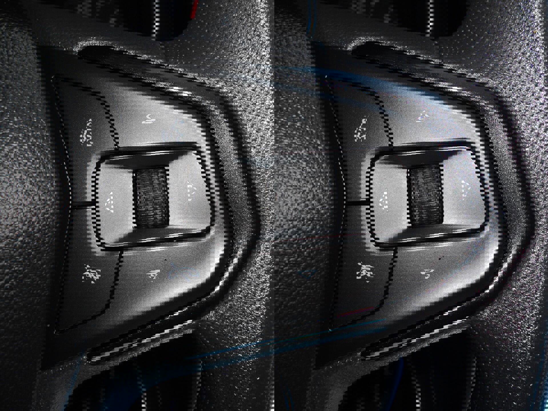 Used 2021 Chevrolet TrailBlazer LS image 19