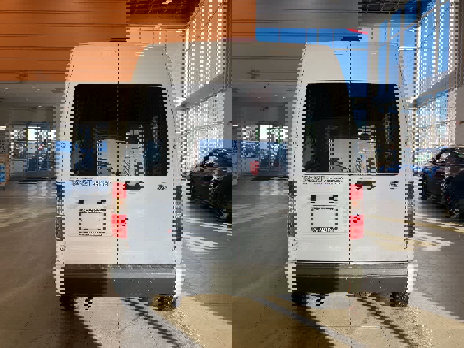 Used 2013 Ford Transit Connect XLT image 6