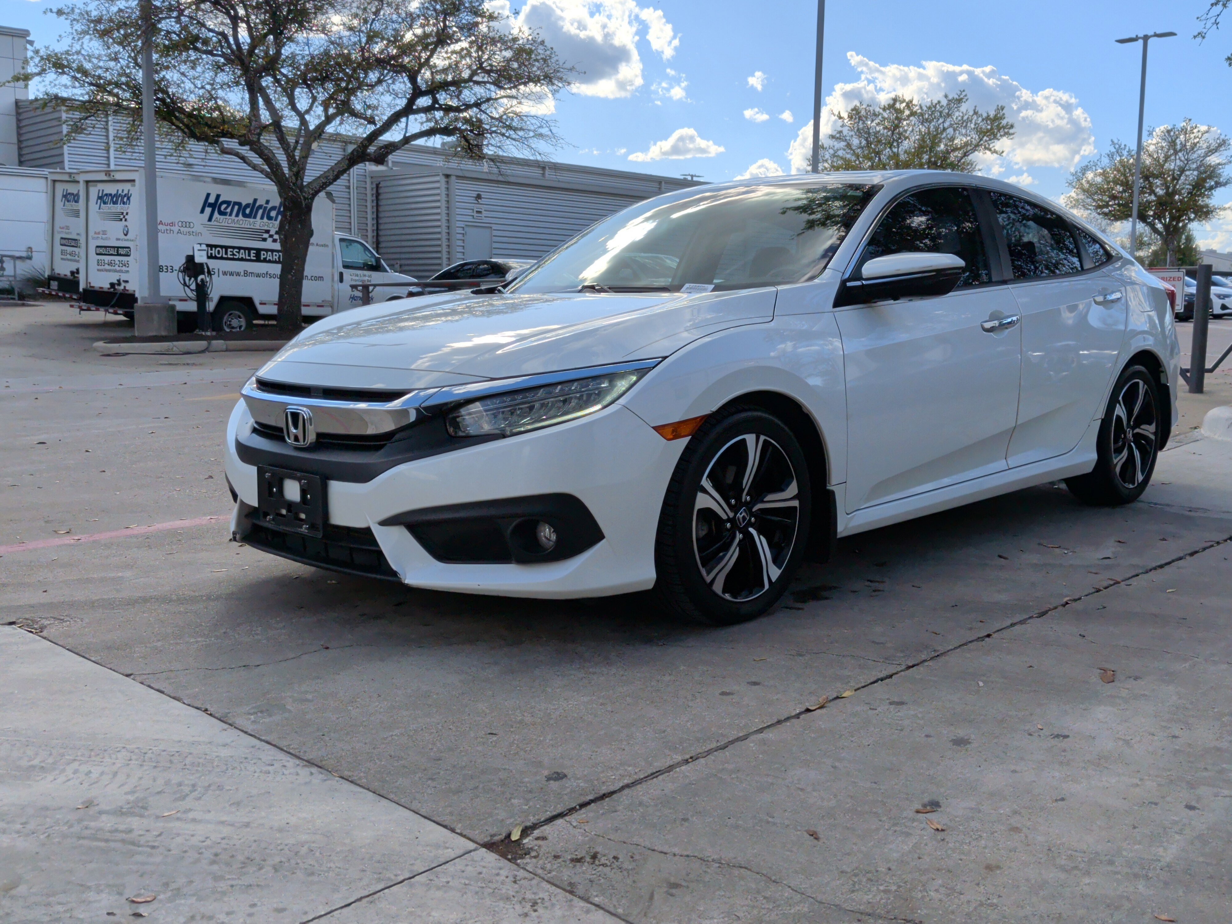 Used 2016 Honda Civic Touring image 5
