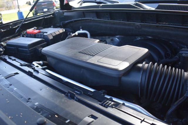 Used 2023 Chevrolet Suburban Z71 w/ Z71 Off-Road Package image 40