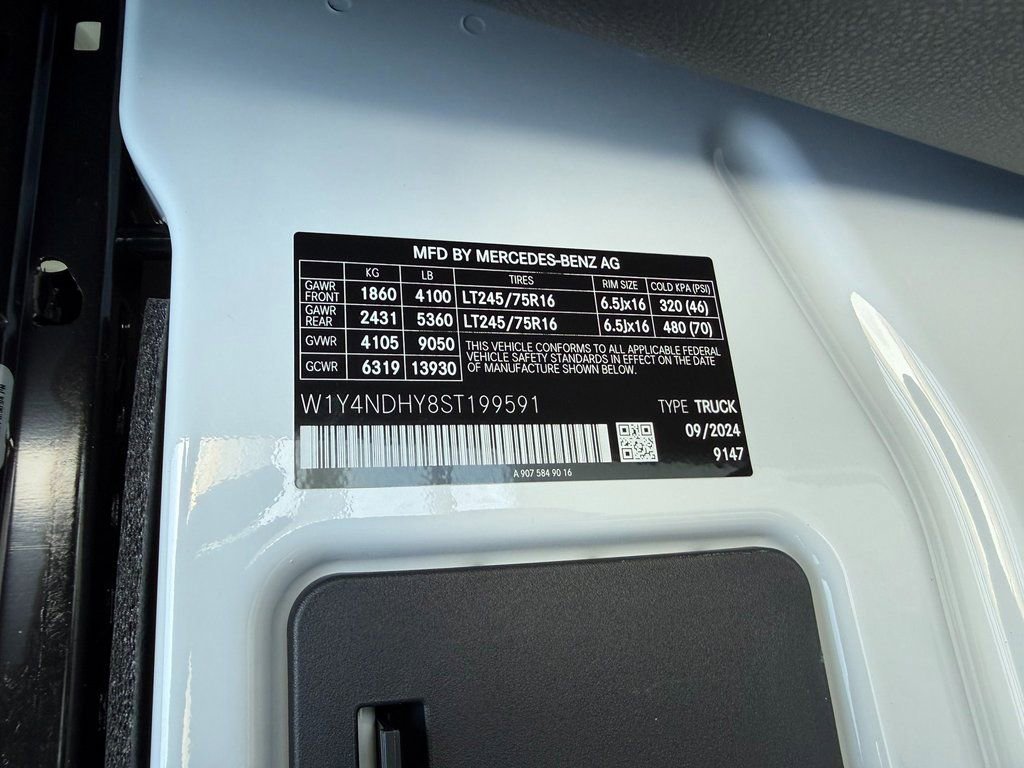 New 2025 Mercedes-Benz Sprinter 2500 image 29
