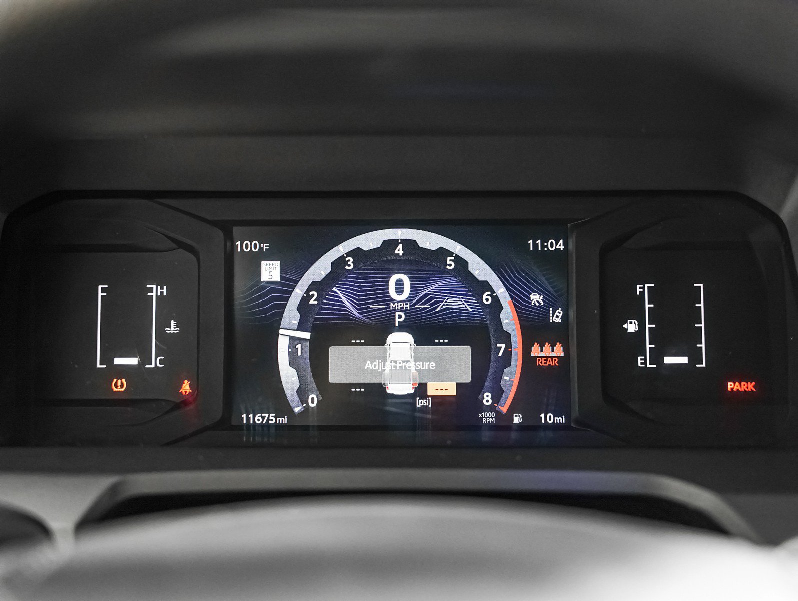 Used 2025 Toyota Tacoma SR5 AWD/4WD image 16
