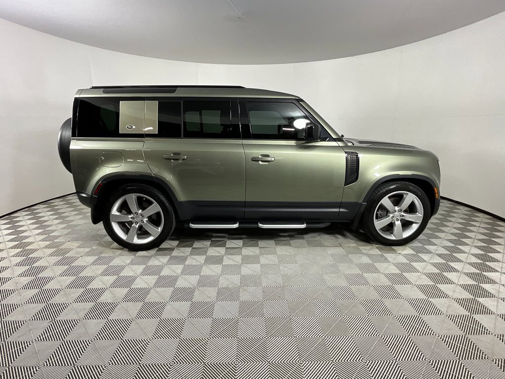 Certified 2023 Land Rover Defender 110 SE image 5