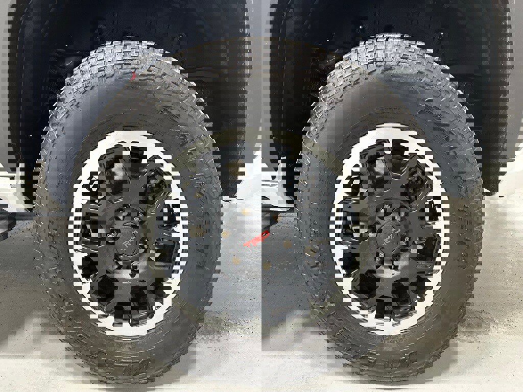 Used 2025 Toyota 4Runner TRD Off-Road image 63