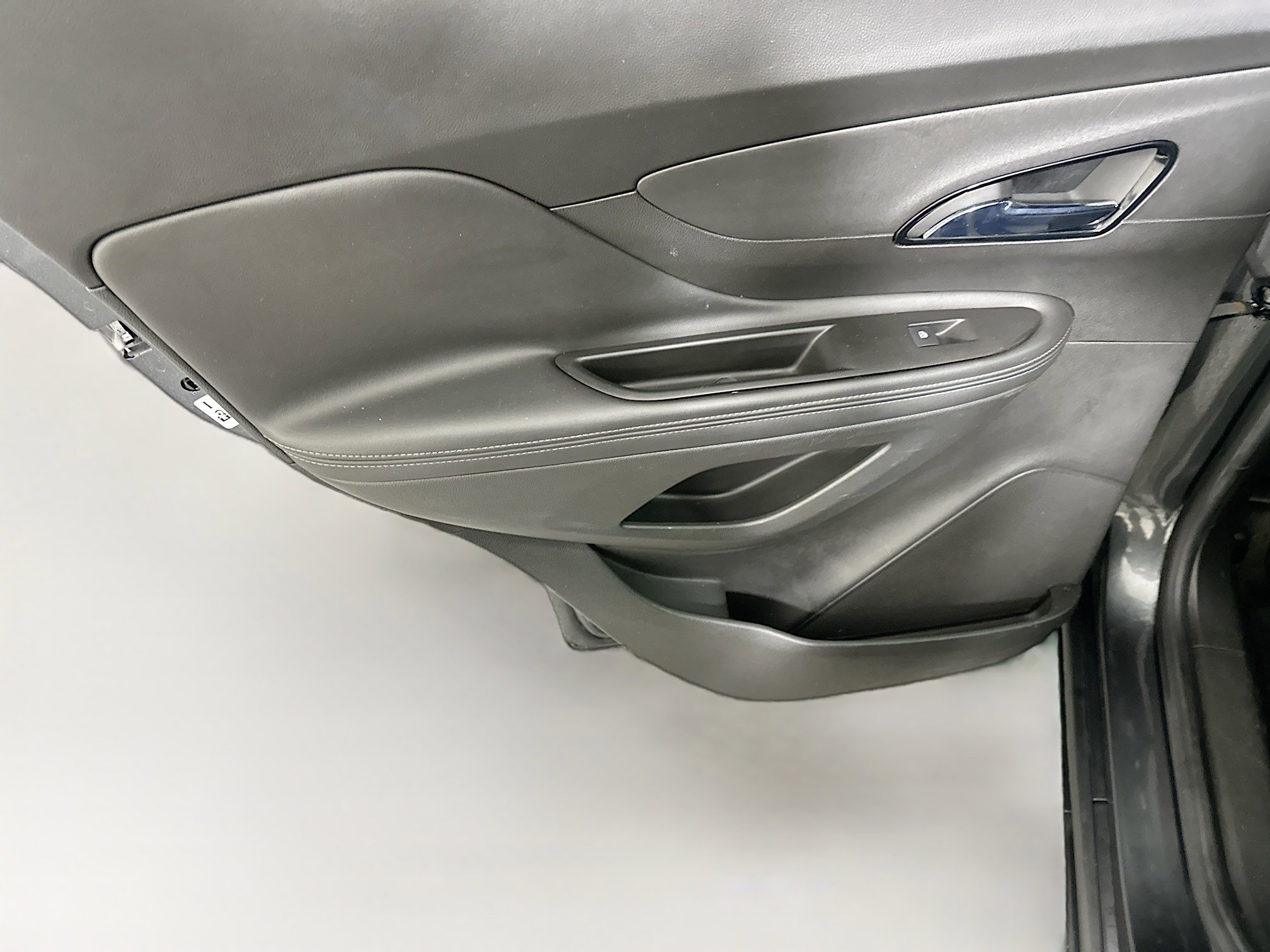 Used 2018 Buick Encore Preferred FWD image 24