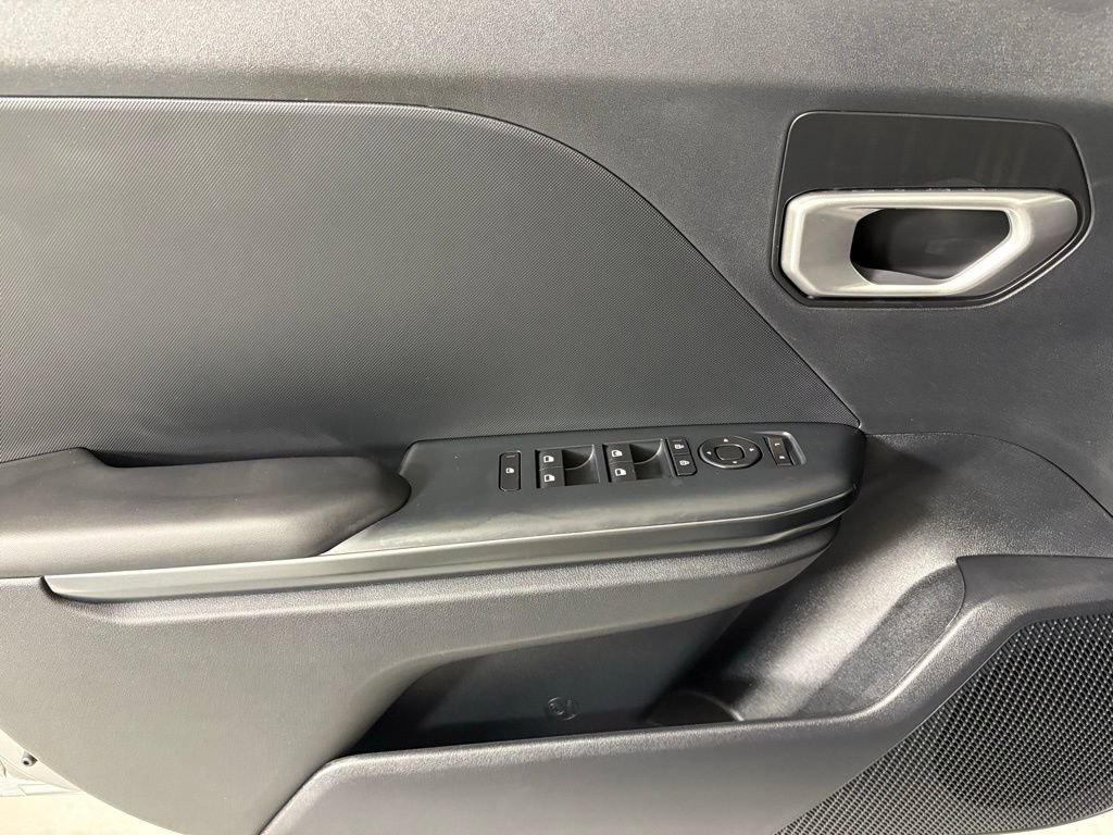 New 2026 Kia K4 FWD image 19