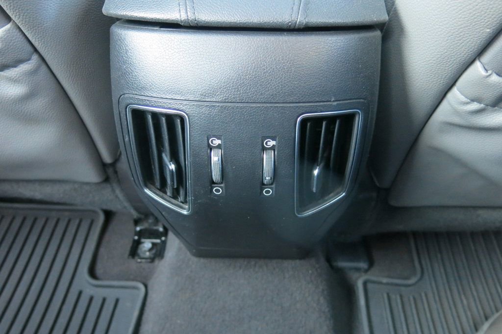 Used 2013 Hyundai Sonata Limited w/ Premium Pkg image 21