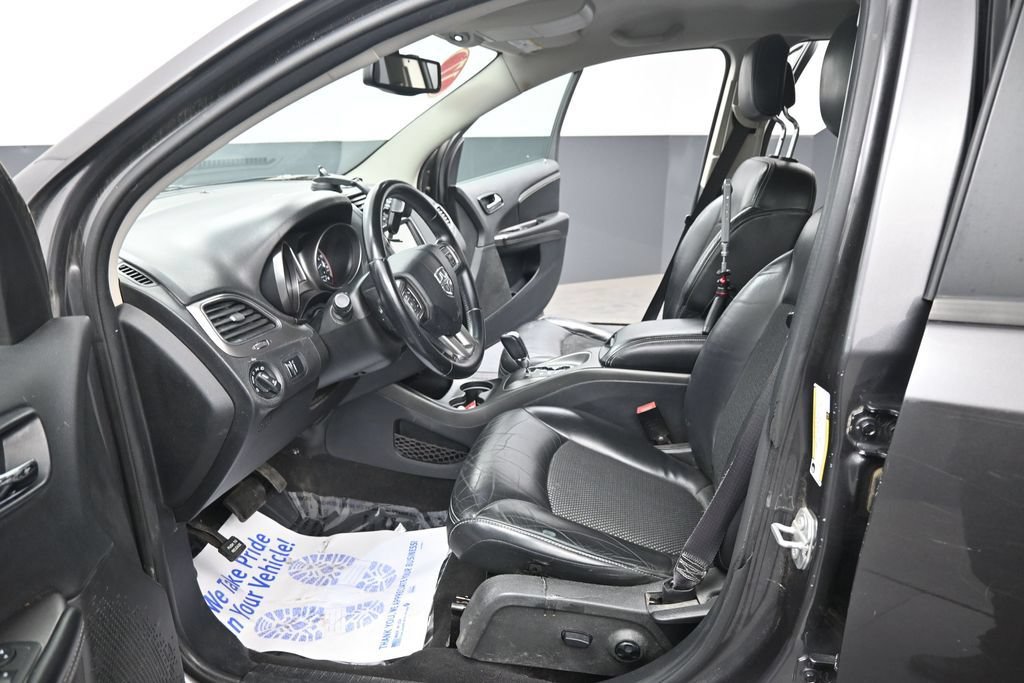 Used 2017 Dodge Journey Crossroad AWD/4WD image 30