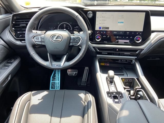 New 2026 Lexus TX 500h AWD w/ Technology Package image 11
