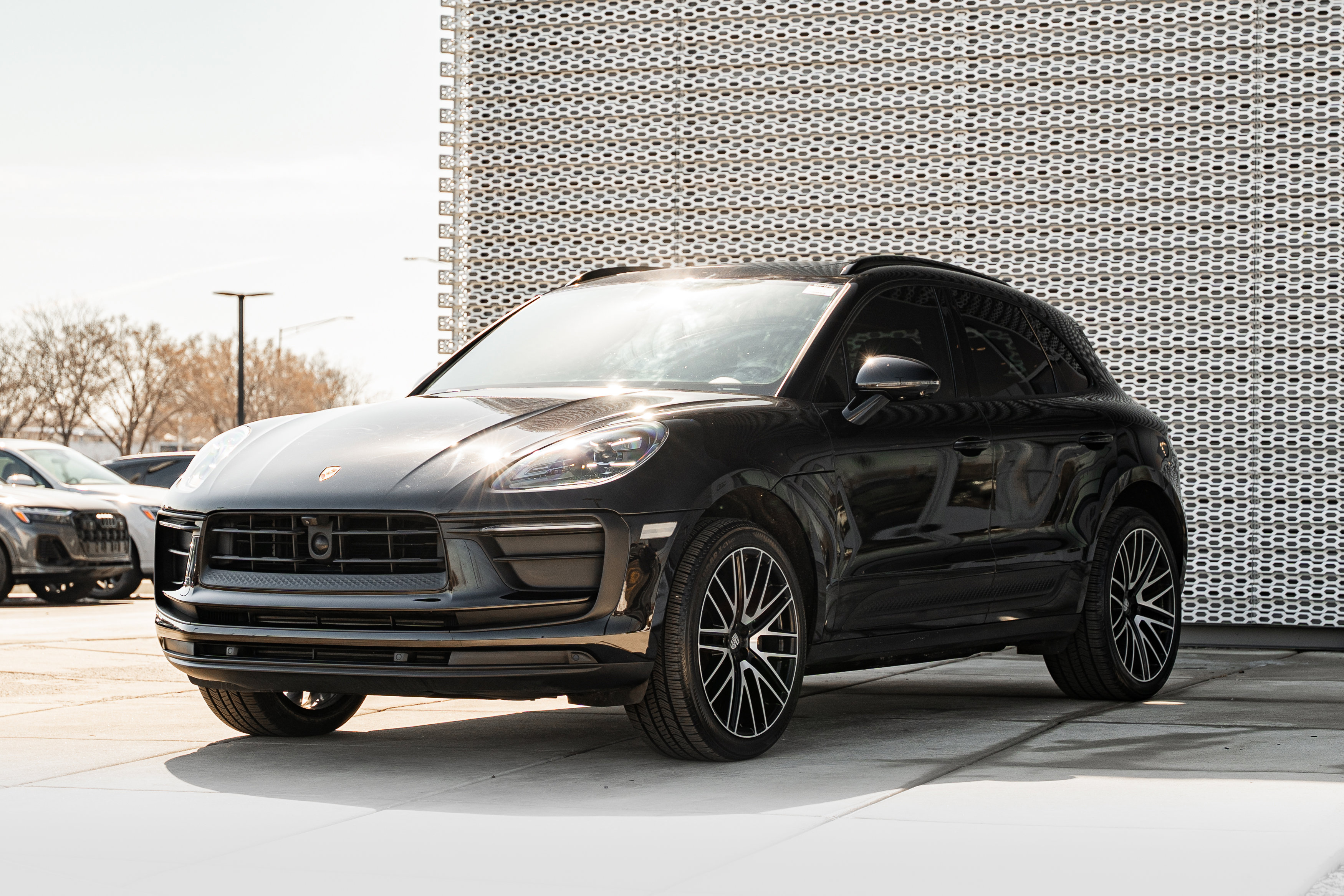Used 2022 Porsche Macan image 7