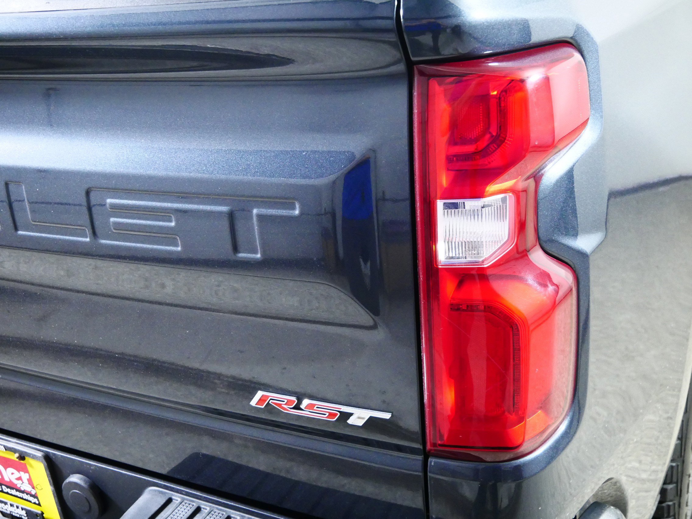 Certified 2019 Chevrolet Silverado 1500 RST image 17