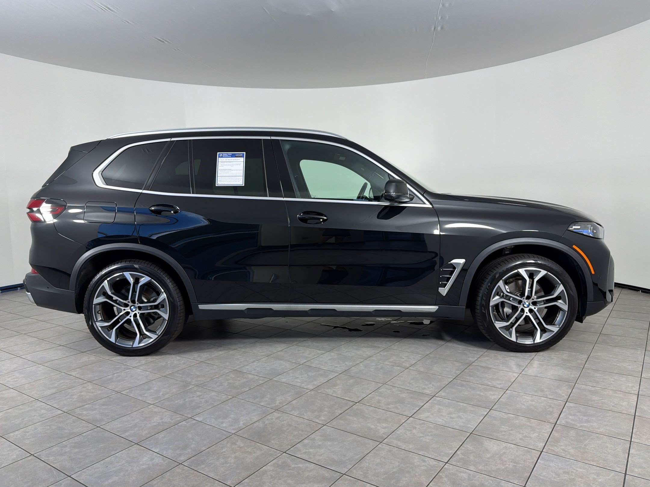 Certified 2026 BMW X5 xDrive40i AWD/4WD image 8