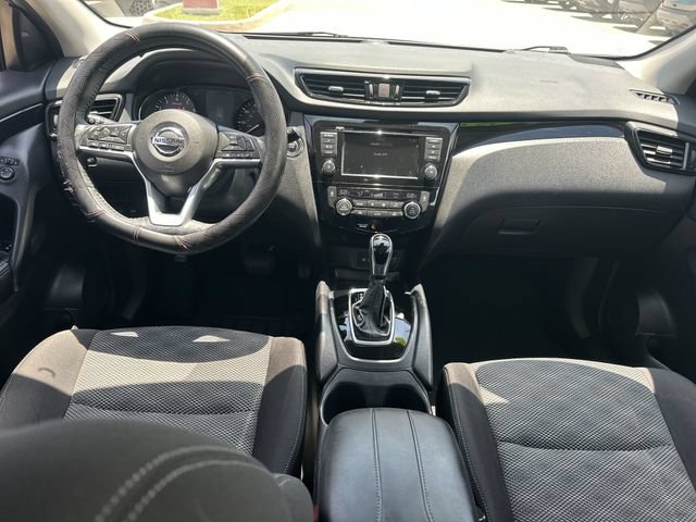 Used 2021 Nissan Rogue Sport SV FWD image 15