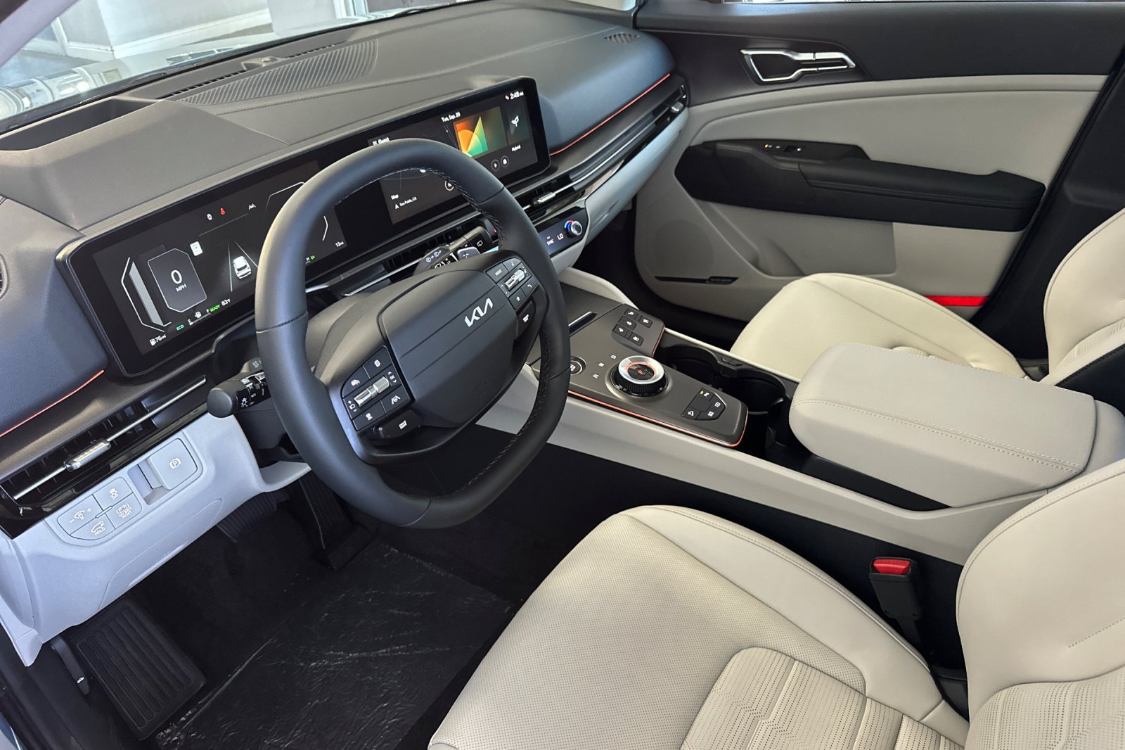 New 2027 Kia Sportage SX Prestige AWD/4WD image 10