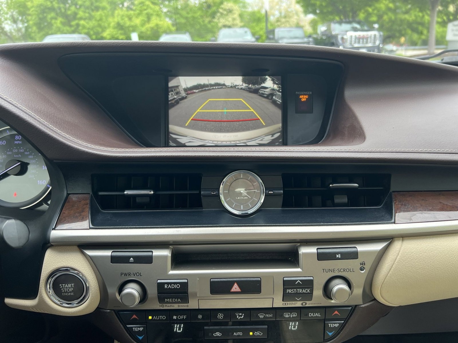 Used 2017 Lexus ES 350 w/ Luxury Package FWD image 19